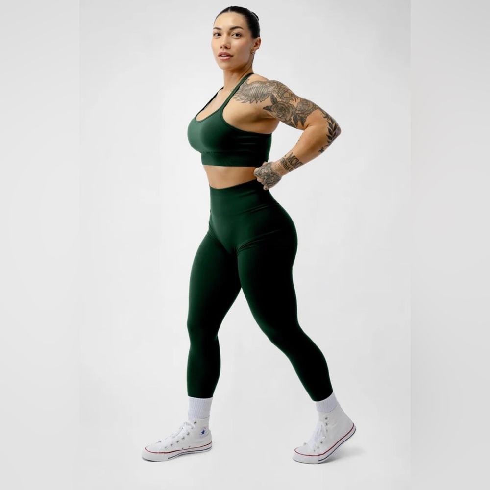 Gymreaper Halo Leggings in color Evergreen
